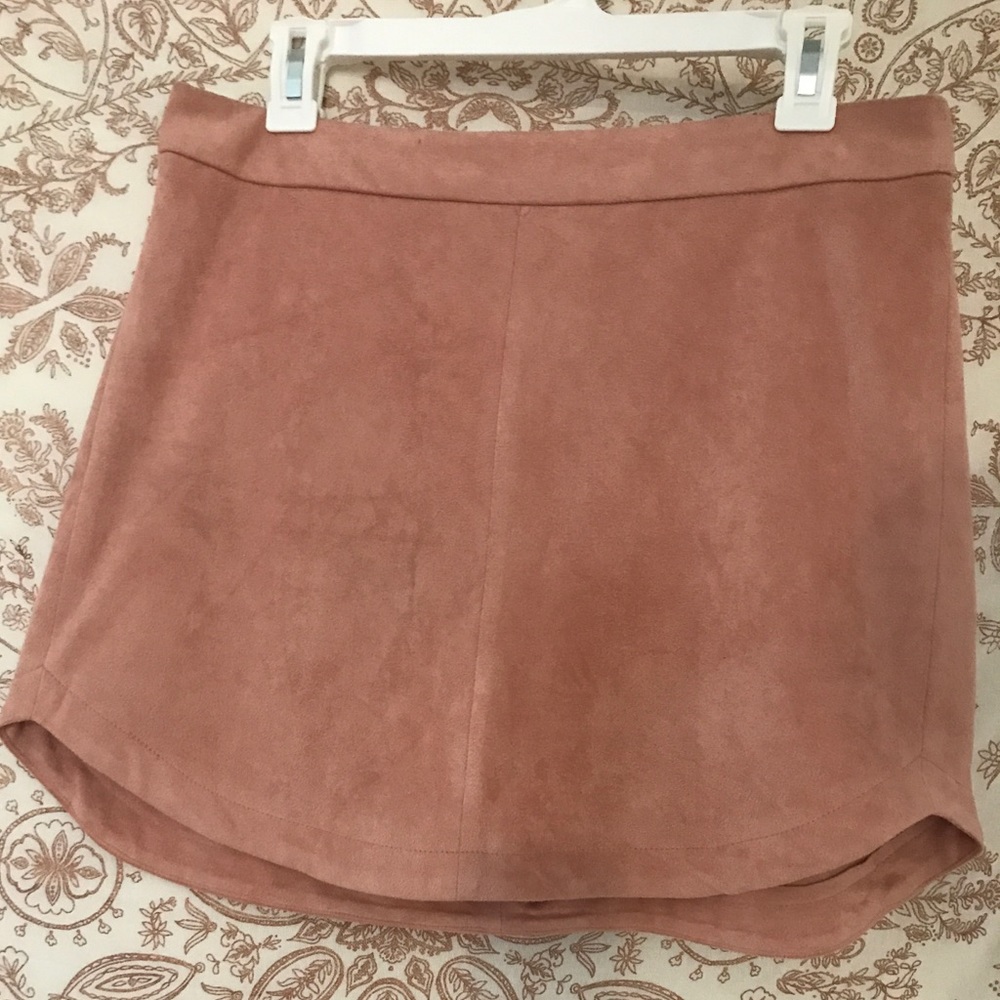south moon under pink velvet mini skirt